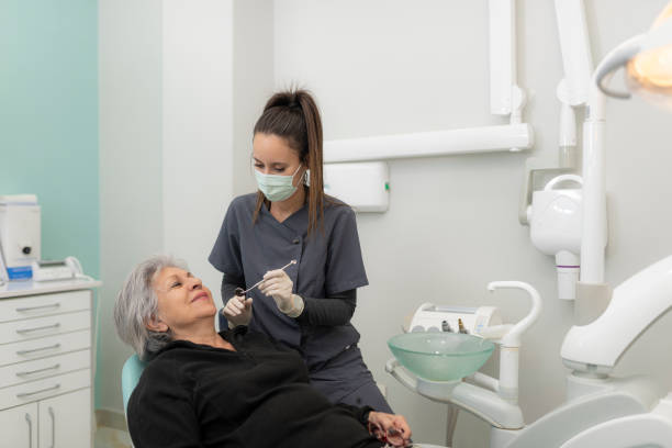 Best Emergency Tooth Extraction in Falling Water, TN